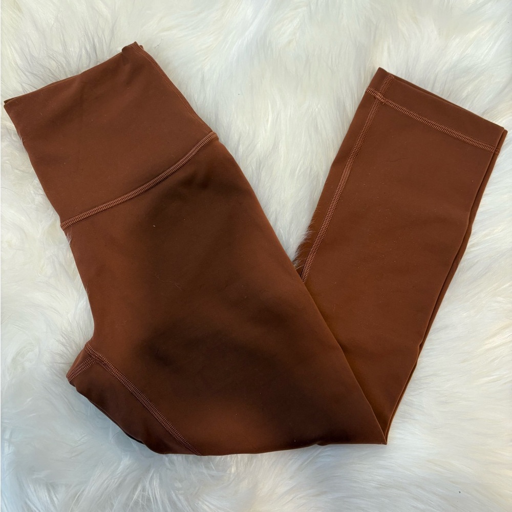 Lululemon Wunder Train High-Rise Crop 21